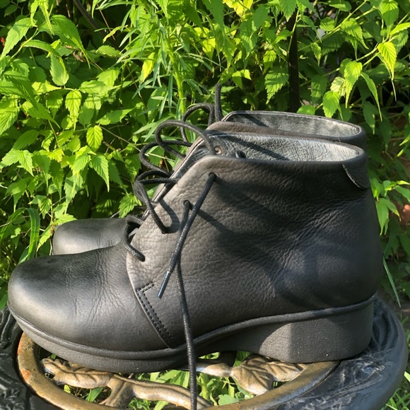 dansko lucille boot